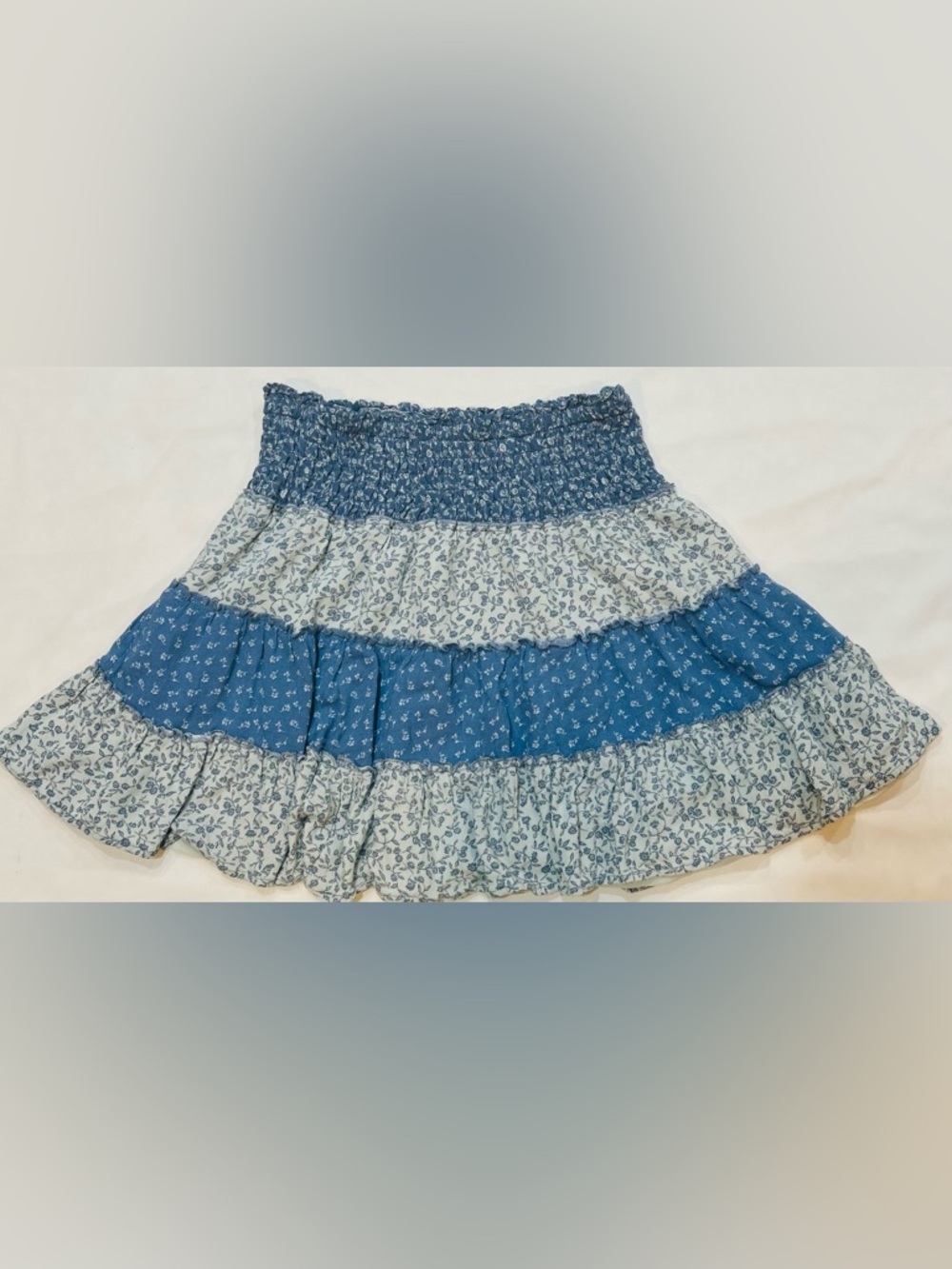 American Eagle Blue Floral Tiered Smocked Mini Skirt Boho Cottagecore Boho Sz XS